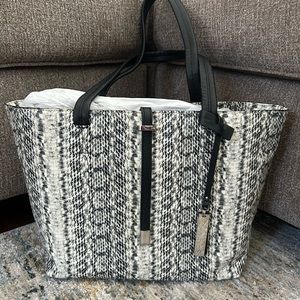 Vince Camuto Handbag